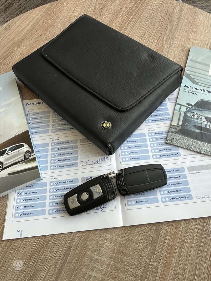 BMW 120, 2.0 l., hatchback