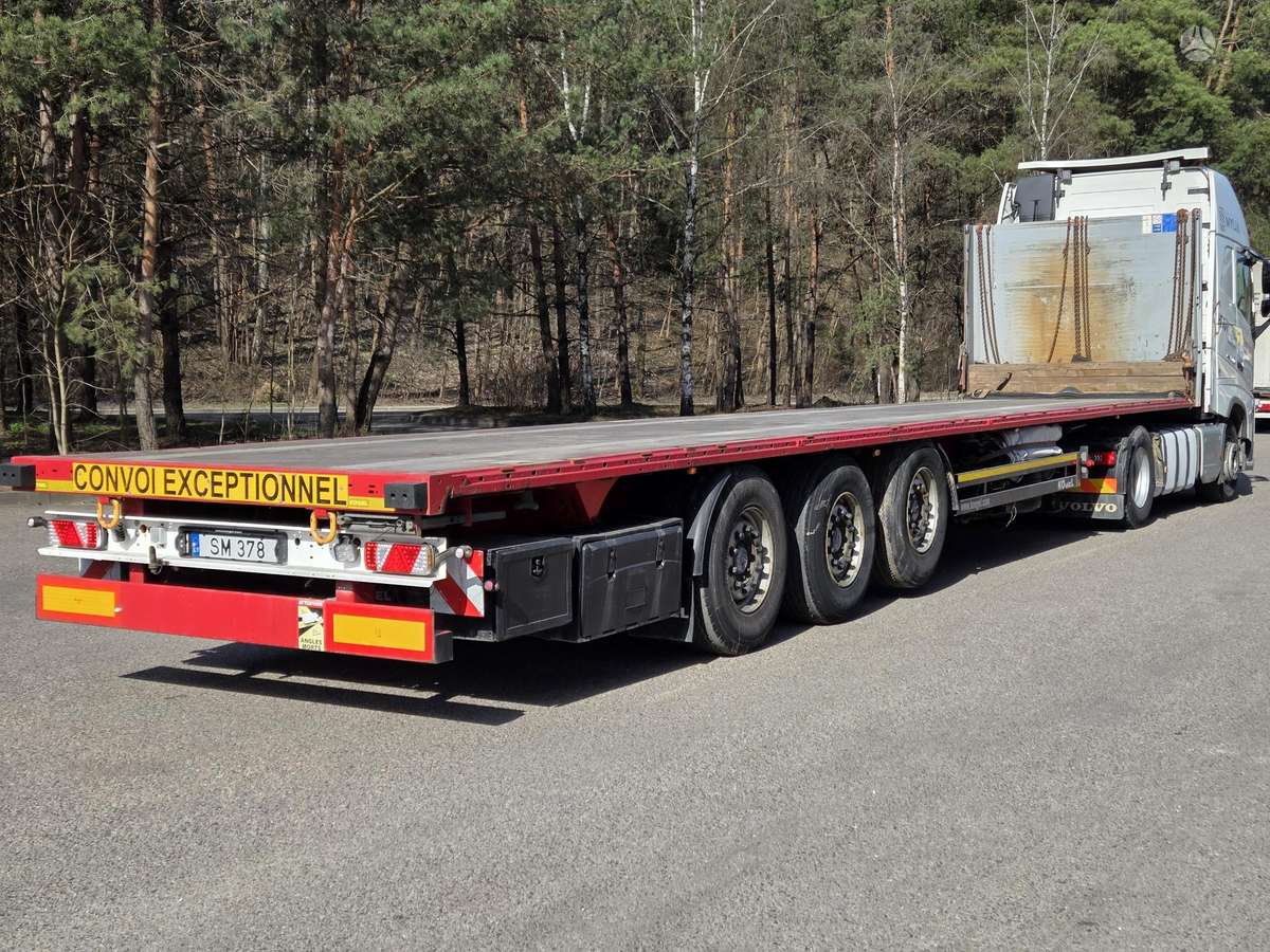 Kögel S24-1 atvira platforma, platformos