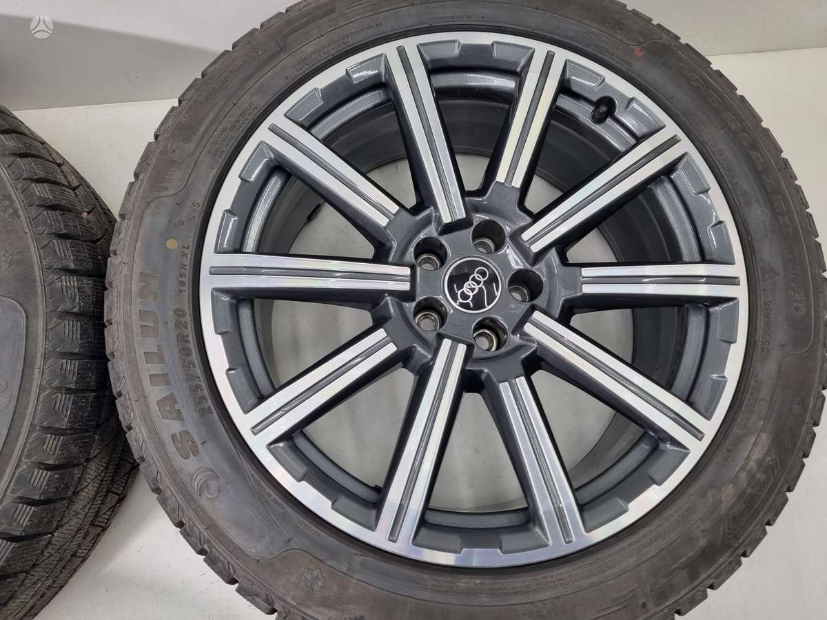 Audi Q7 originalūs, light alloy, R20