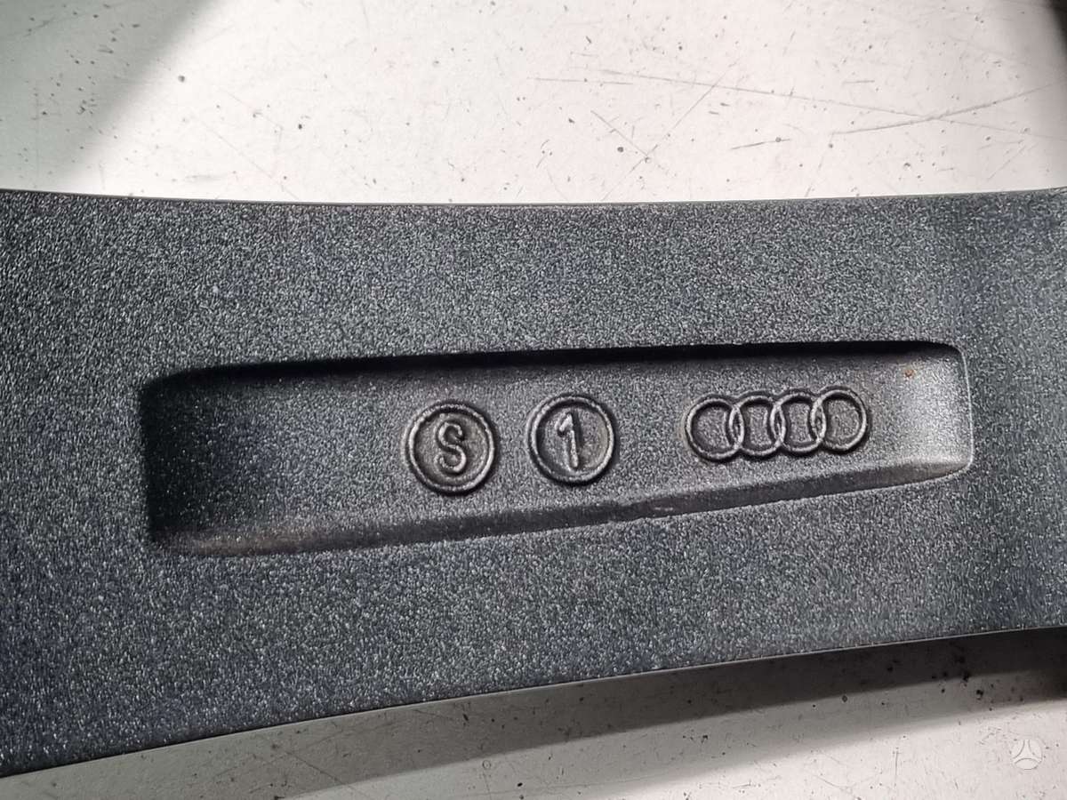 Audi Q7 originalūs, light alloy, R20