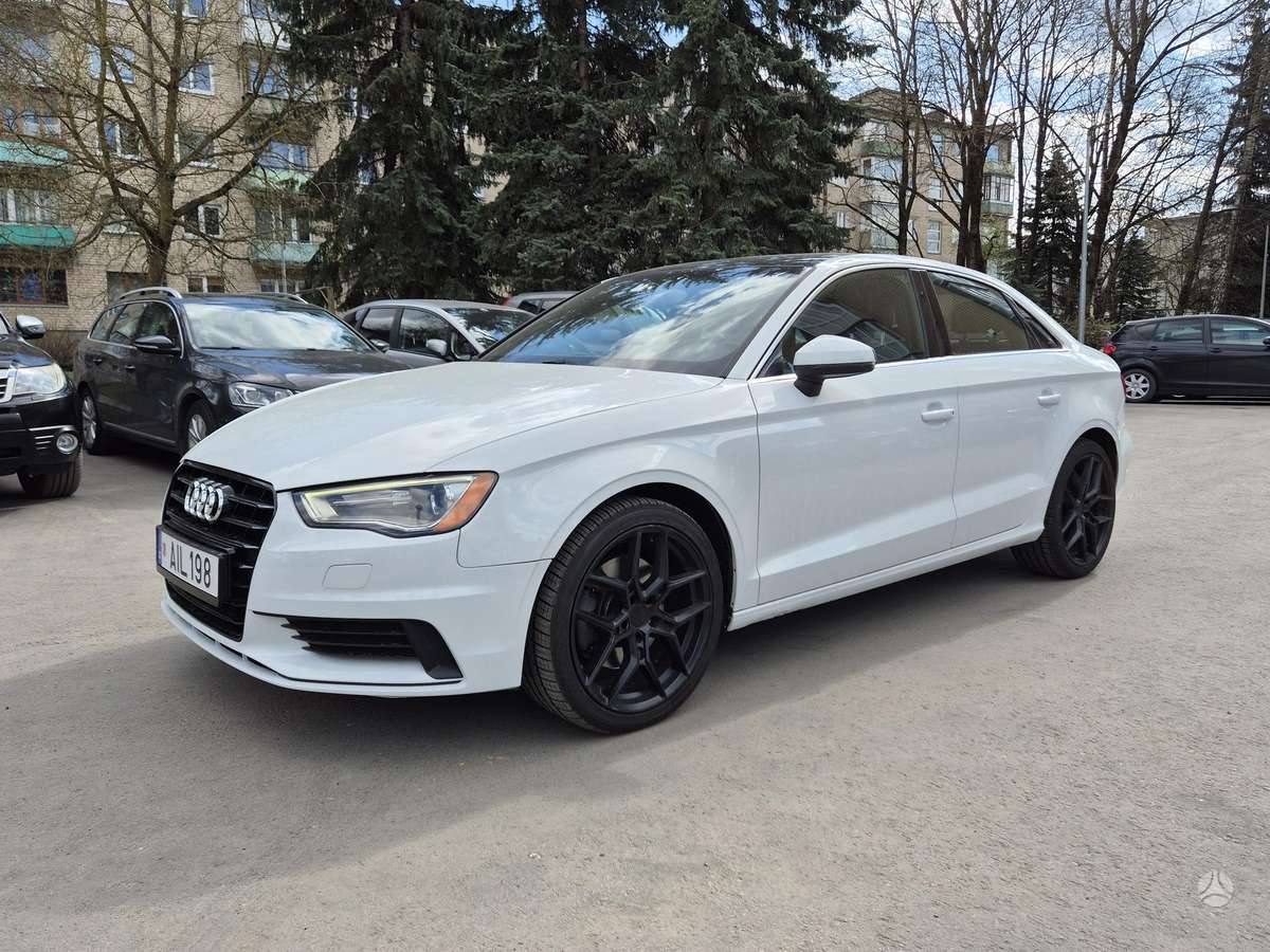 Audi A3, 1.8 l., Седан