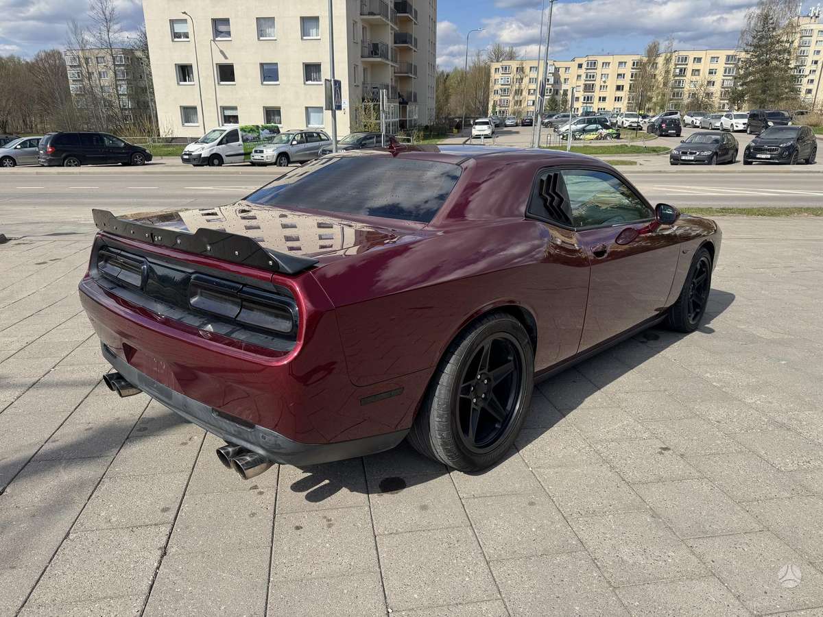 Dodge Challenger, 5.7 l., coupe