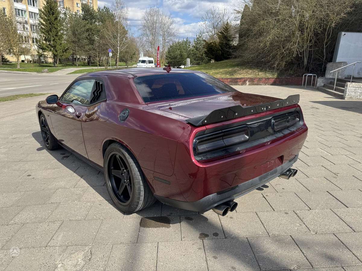 Dodge Challenger, 5.7 l., coupe
