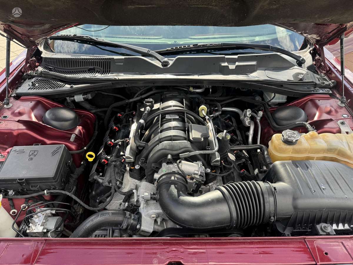 Dodge Challenger, 5.7 l., coupe