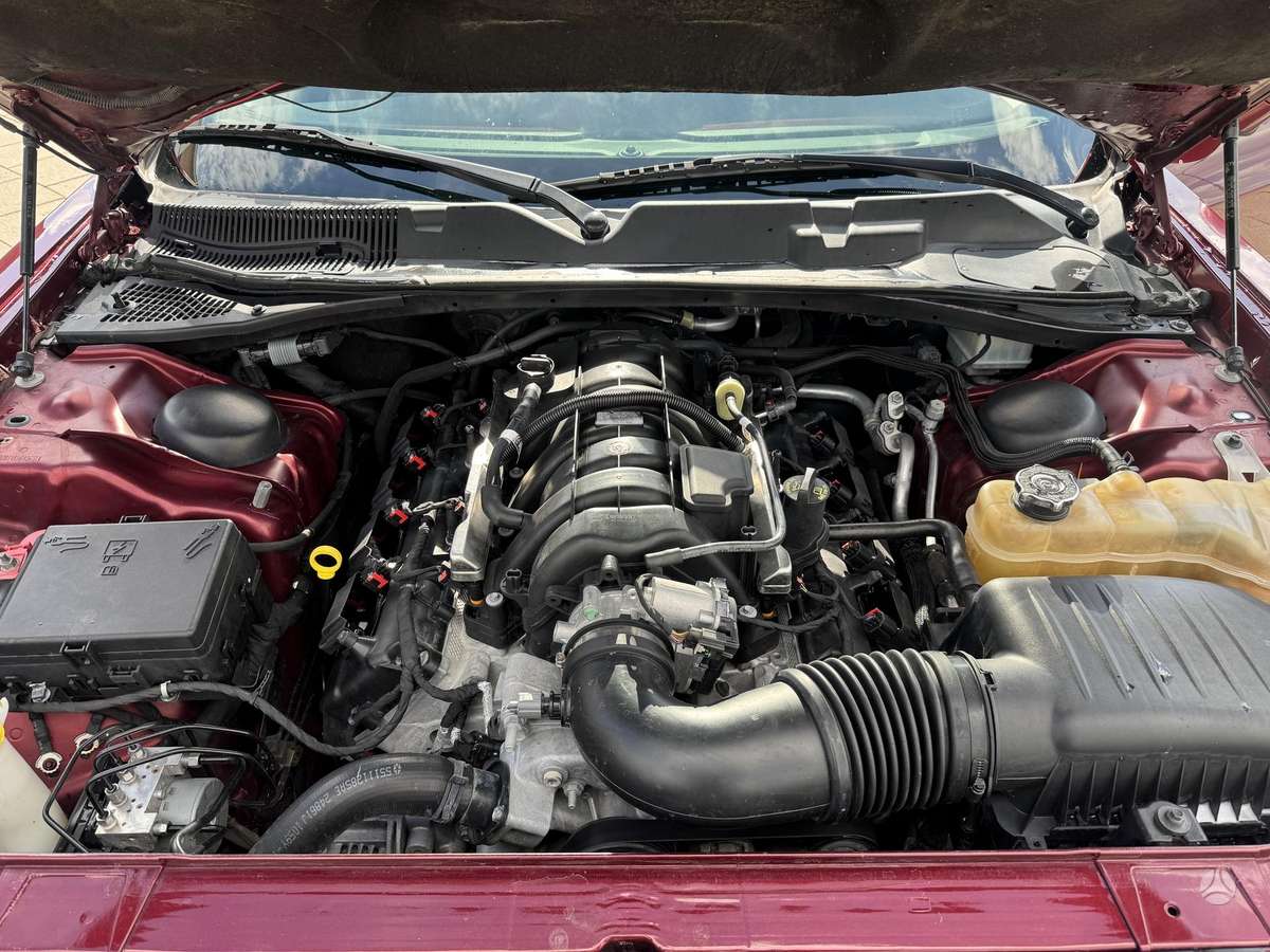 Dodge Challenger, 5.7 l., Купе (coupe)