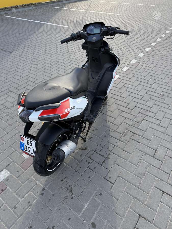 Aprilia SR, мотороллеры / мопеды