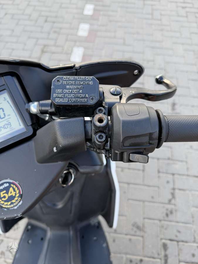 Aprilia SR, scooters / mopeds