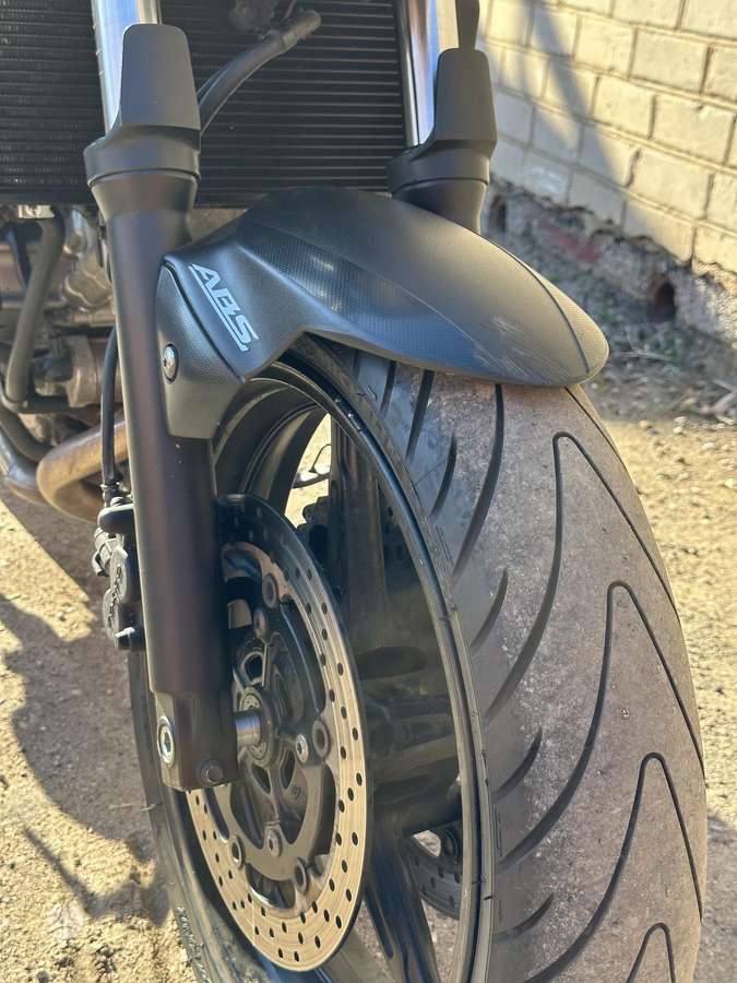 Suzuki SV 650cc, street / classic