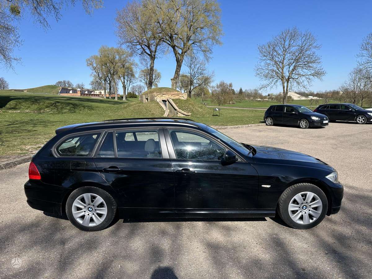 BMW 318, 2.0 l., Универсал