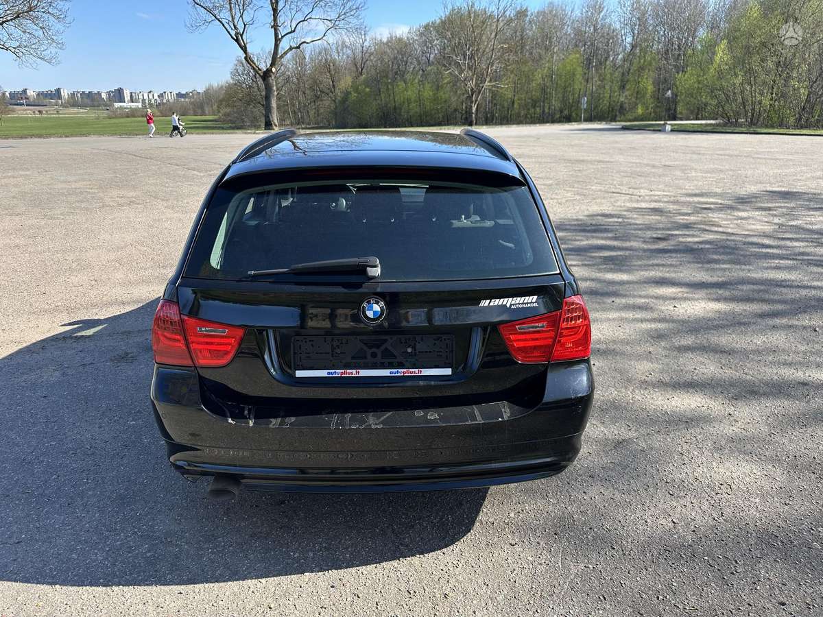 BMW 318, 2.0 l., Универсал