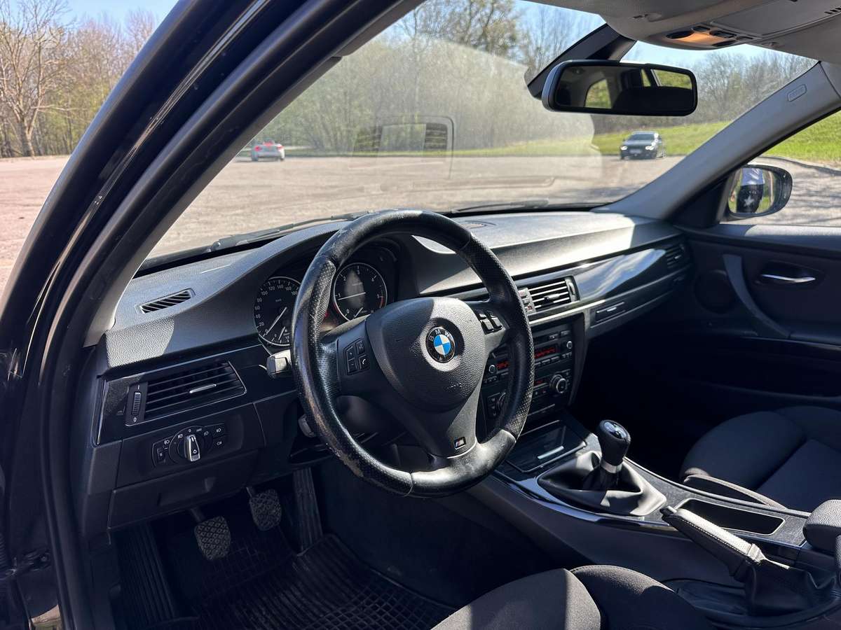 BMW 318, 2.0 l., Универсал