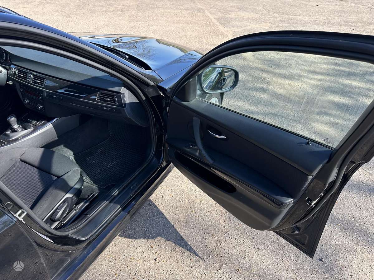 BMW 318, 2.0 l., Универсал