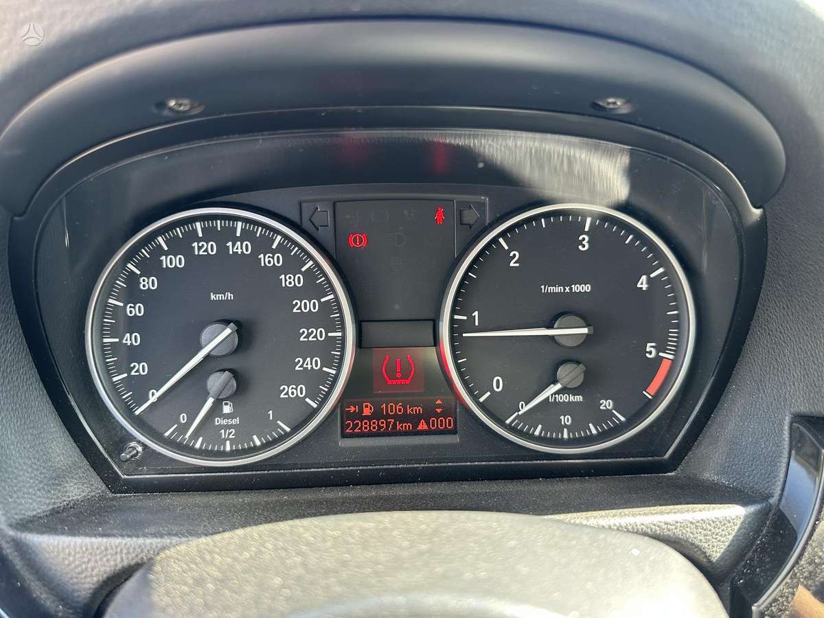BMW 318, 2.0 l., Универсал