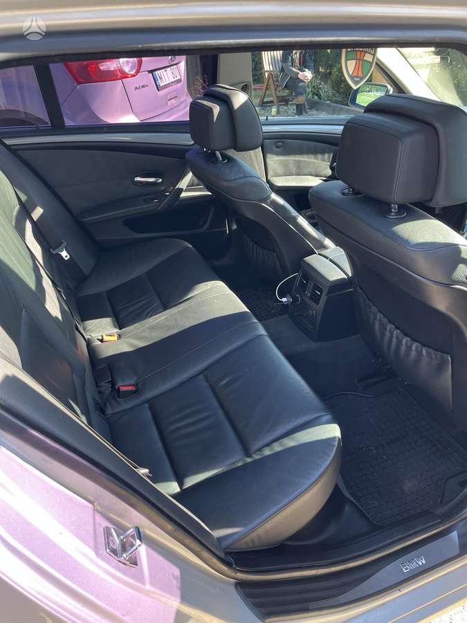 BMW 525, 3.0 l., Универсал