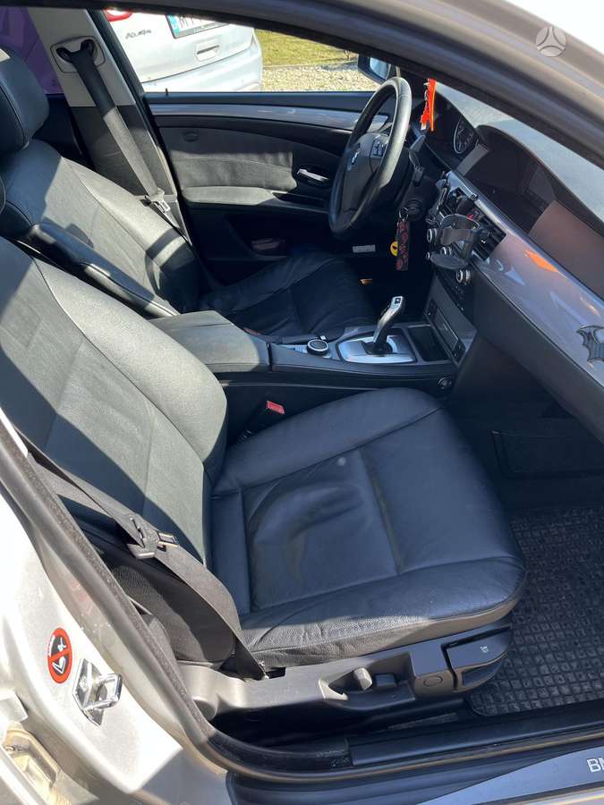 BMW 525, 3.0 l., Универсал
