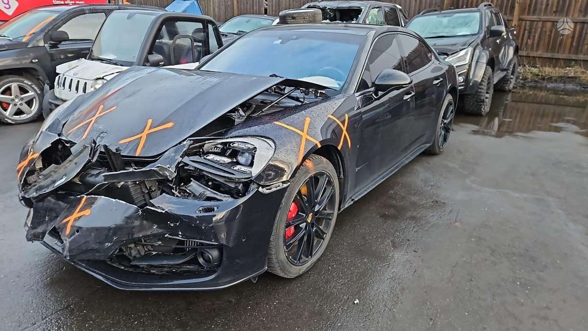 Porsche Panamera