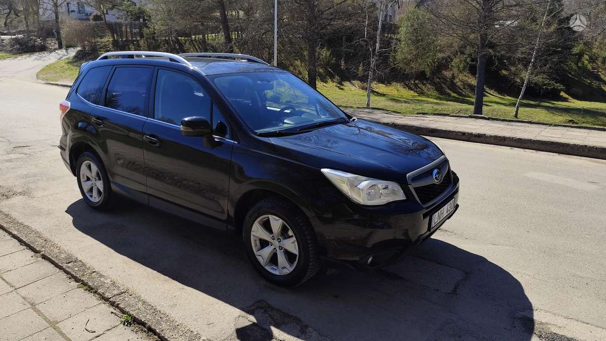Subaru Forester, 2.0 l., mpv / minivan
