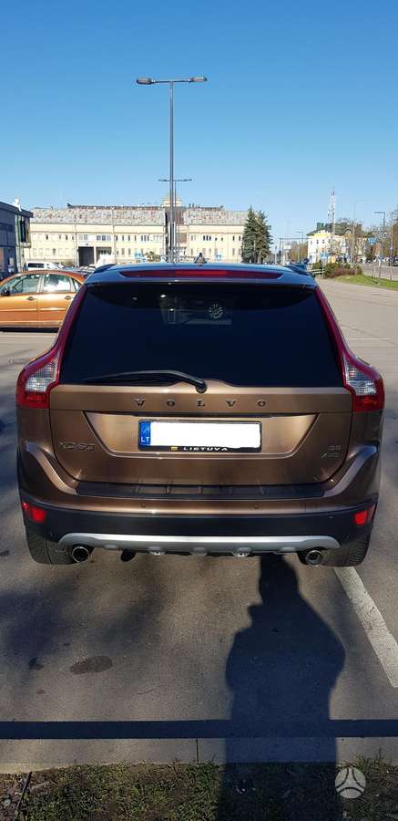 Volvo XC60, 2.4 l., Внедорожник / Кроссовер
