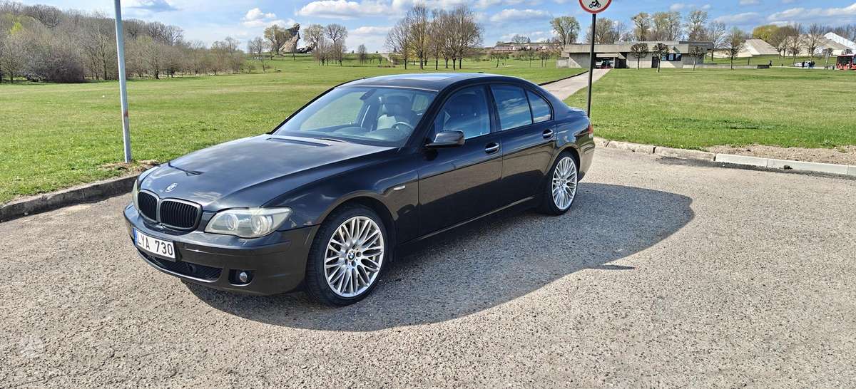 BMW 730, 3.0 l., Седан
