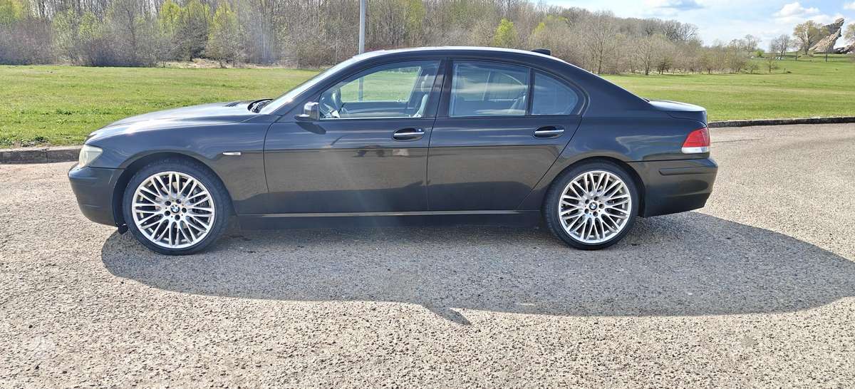 BMW 730, 3.0 l., Седан