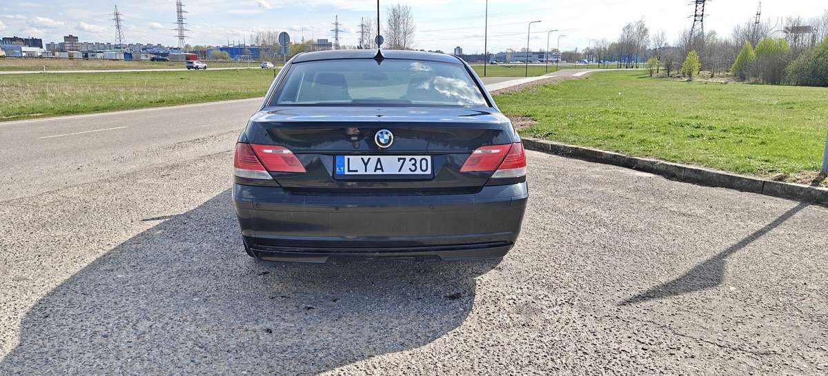 BMW 730, 3.0 l., Седан