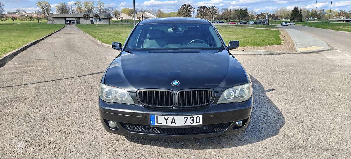 BMW 730, 3.0 l., Седан
