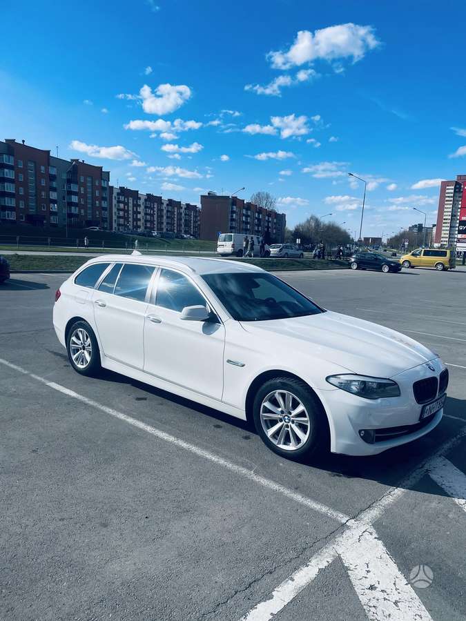 BMW 520, 2.0 l., Универсал