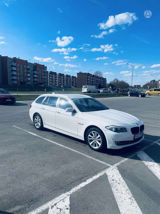 BMW 520, 2.0 l., Универсал