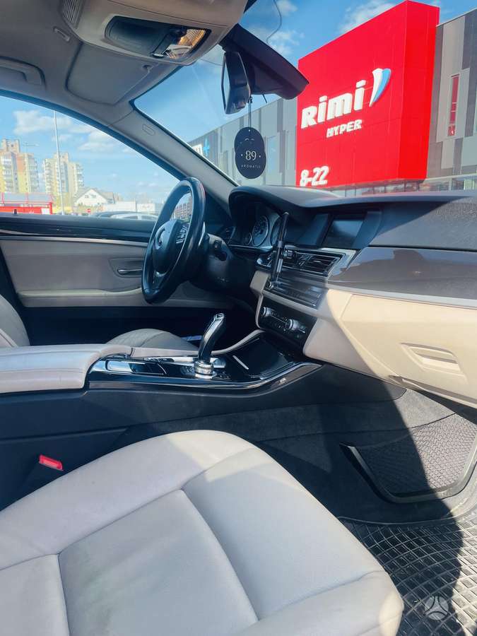 BMW 520, 2.0 l., Универсал