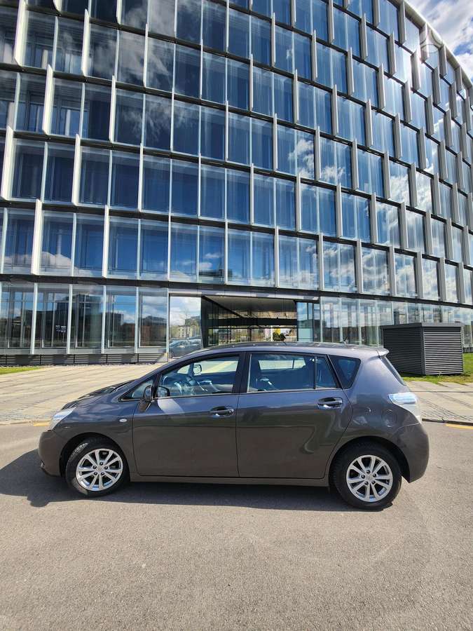 Toyota Verso, 1.8 l., Минивэн