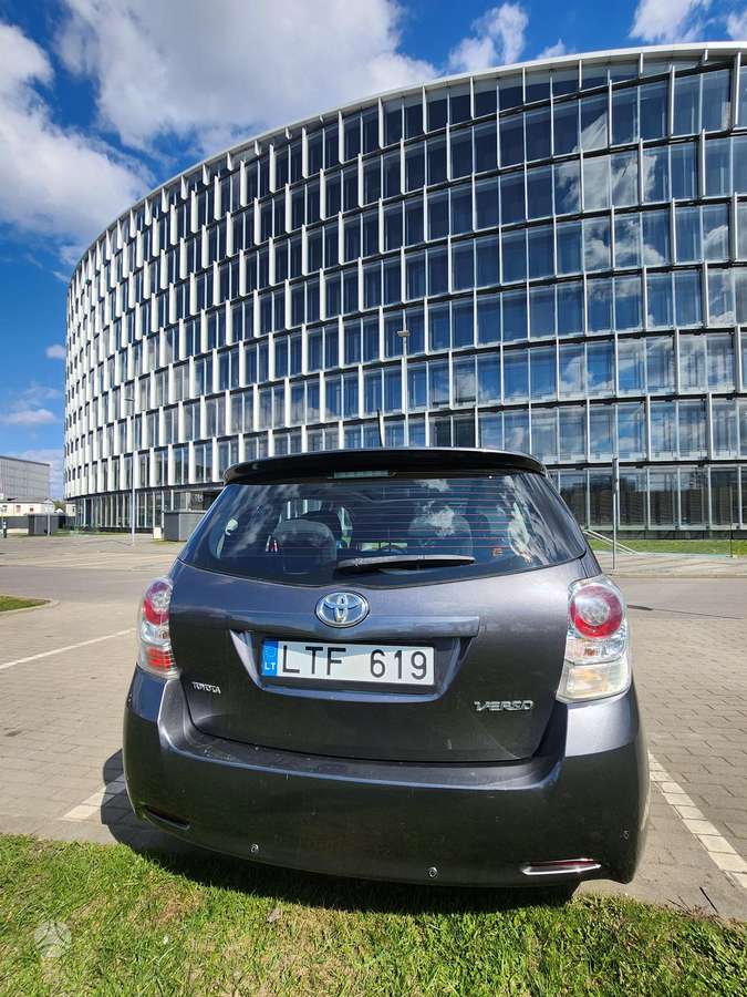 Toyota Verso, 1.8 l., Минивэн