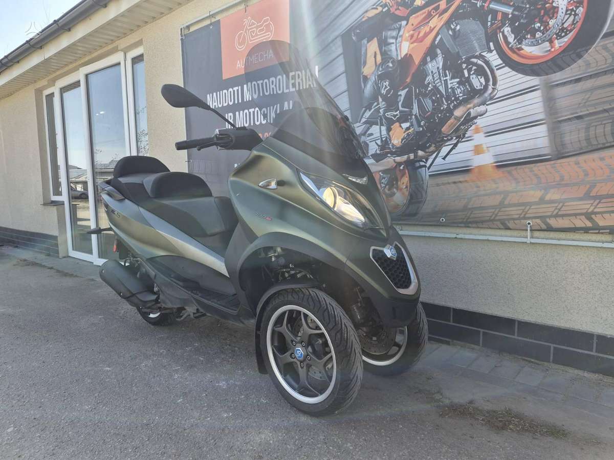 Piaggio MP3 300cc, trikes