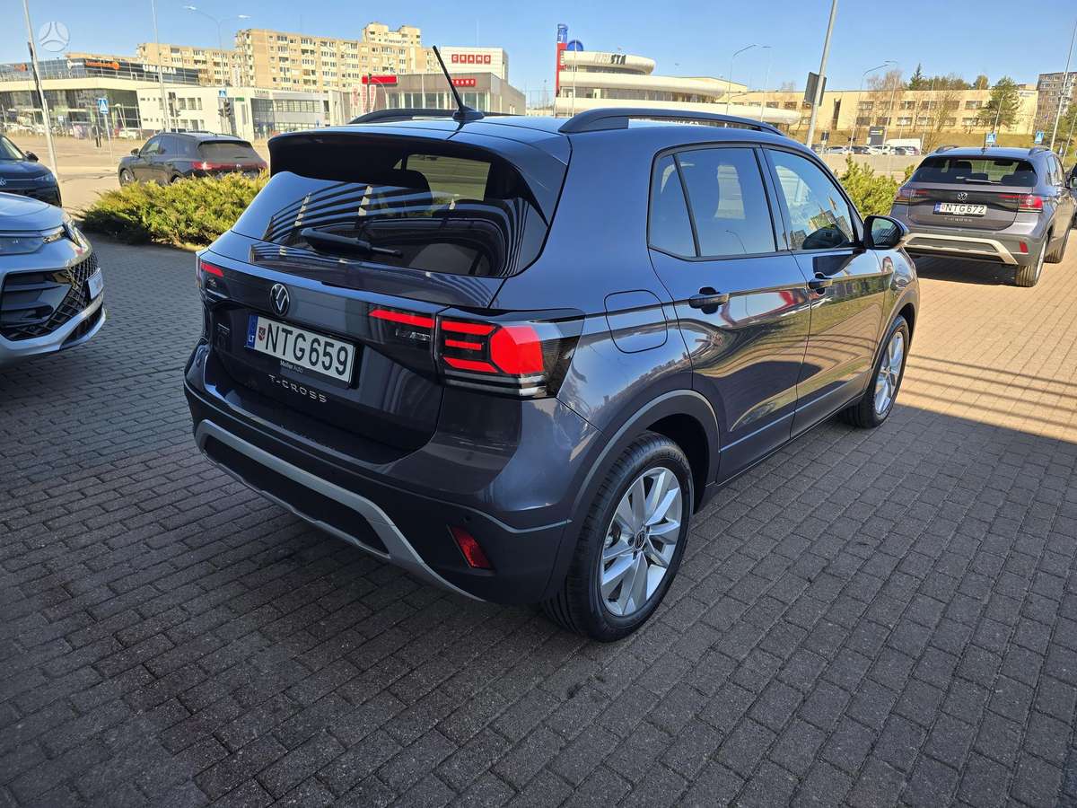 Volkswagen T-Cross, Внедорожник / Кроссовер