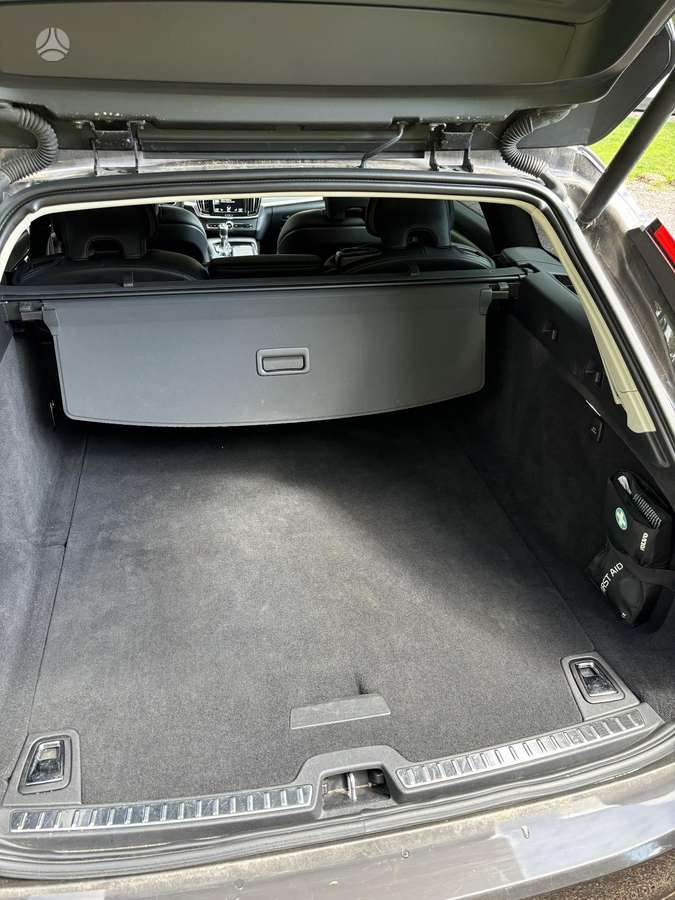 Volvo V90, 2.0 l., Универсал
