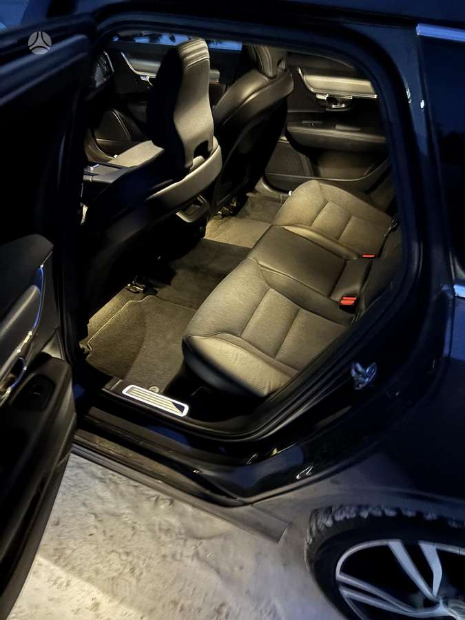 Volvo V90, 2.0 l., Универсал