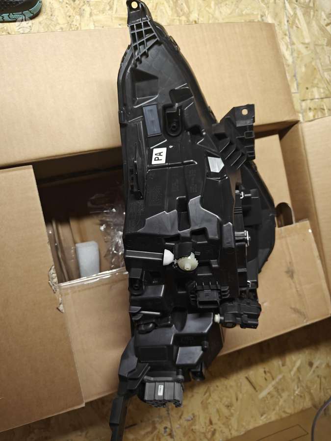 Renault Arkana, 260603632R, lights