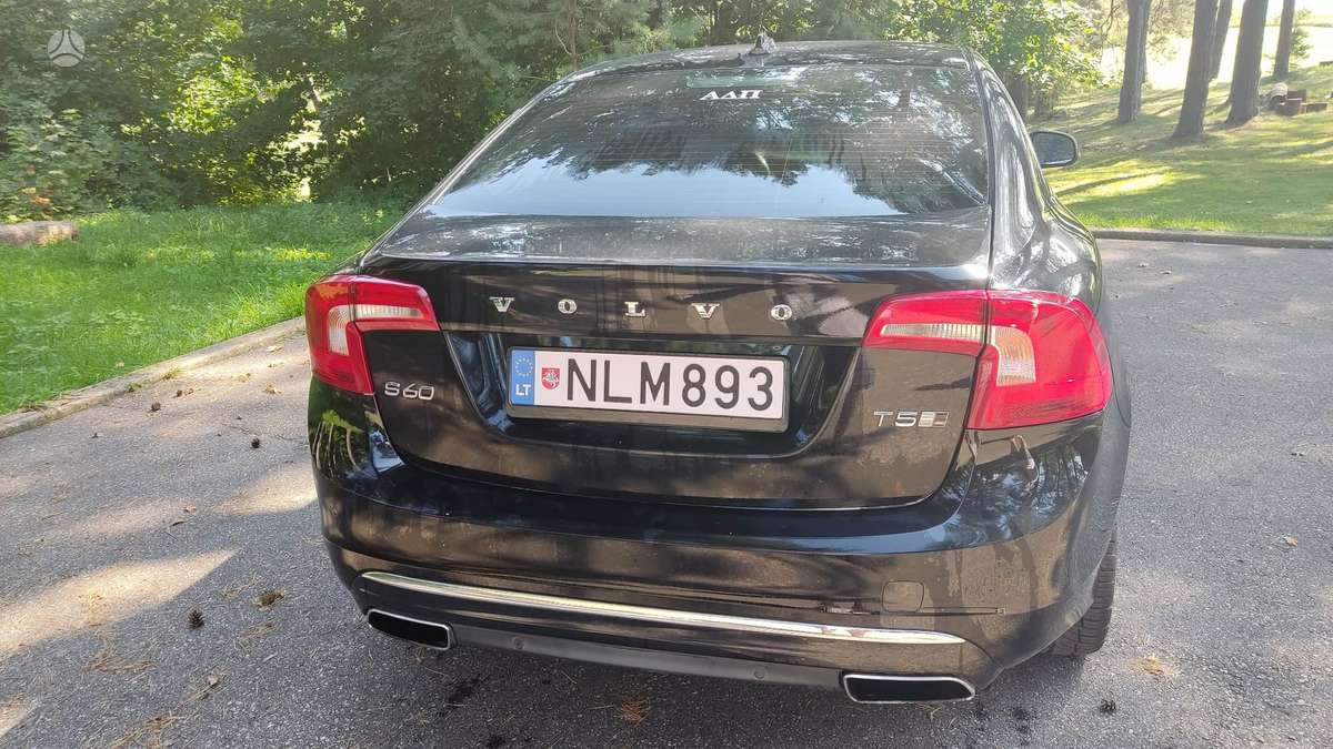 Volvo S60, 2.0 l., Седан