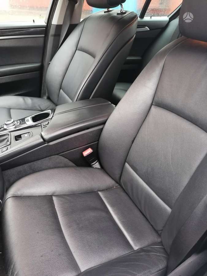 BMW 520, 2.0 l., Седан