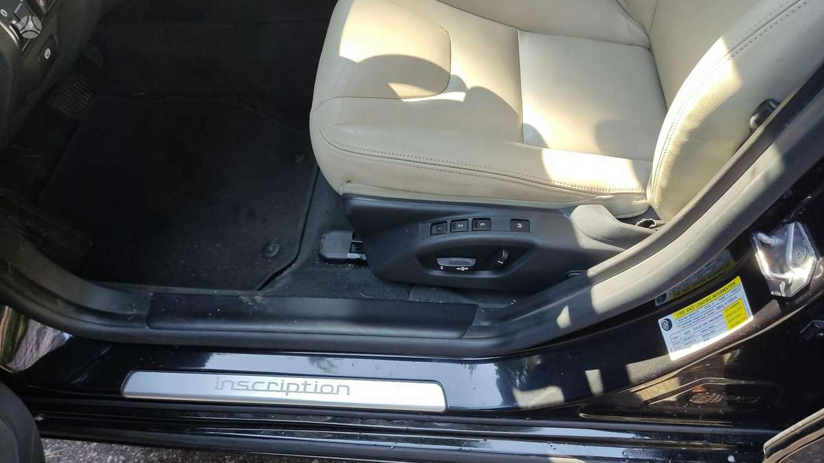 Volvo S60, 2.0 l., Седан