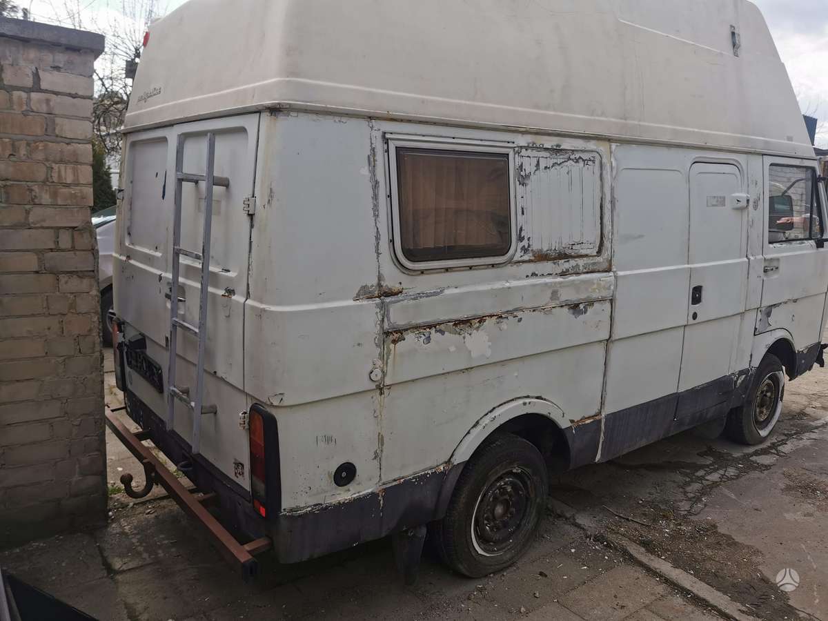 Volkswagen LT-28, campers