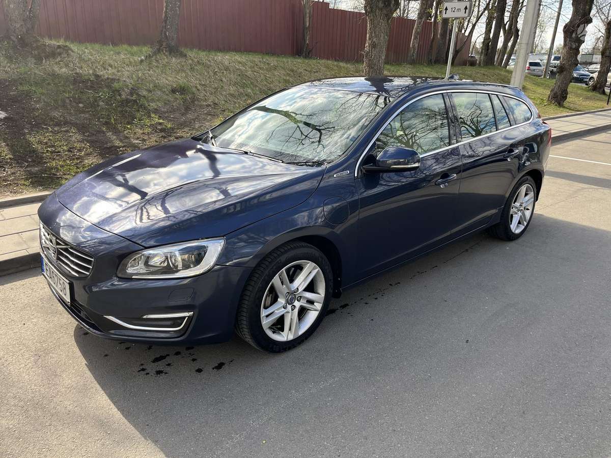 Volvo V60, 2.4 l., Универсал