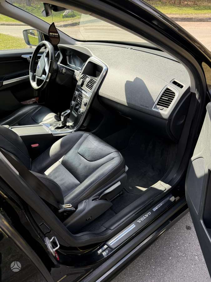 Volvo XC60 - 5
