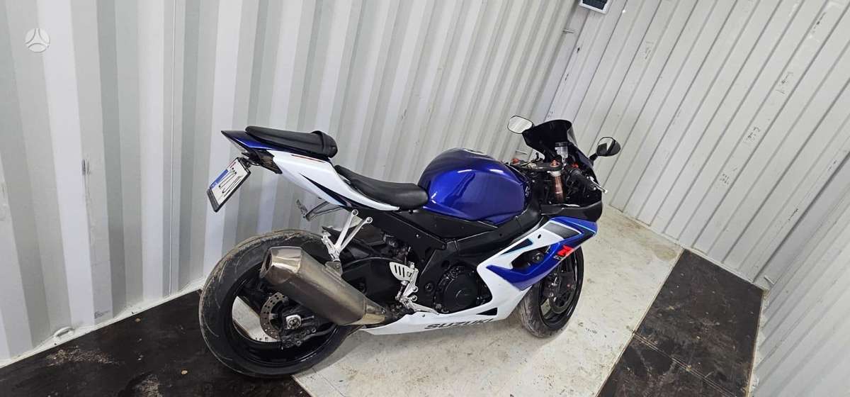 Suzuki GSX-R 1000cc, superbikes