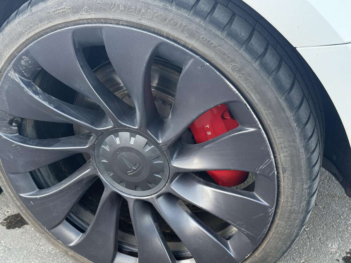 Tesla Model 3, 82 kWh, sedanas