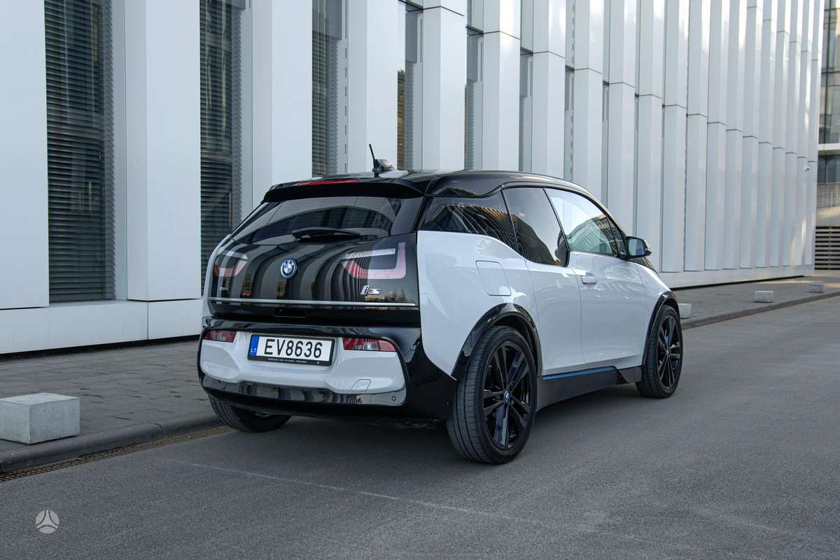 BMW i3s, 42 kWh, hatchback