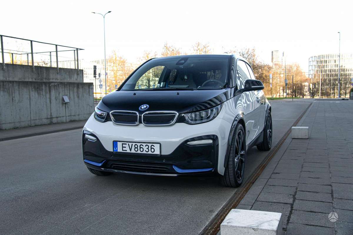 BMW i3s, 42 kWh, hatchback