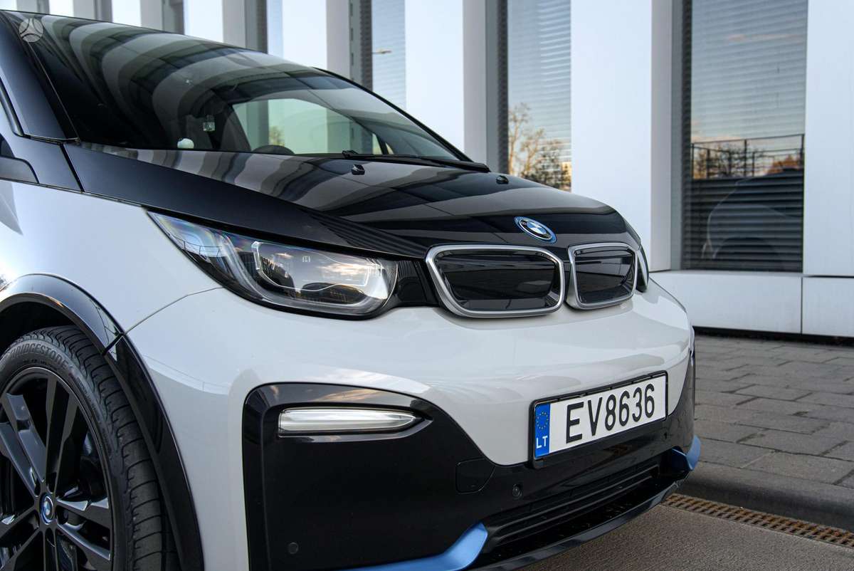 BMW i3s, 42 kWh, hatchback