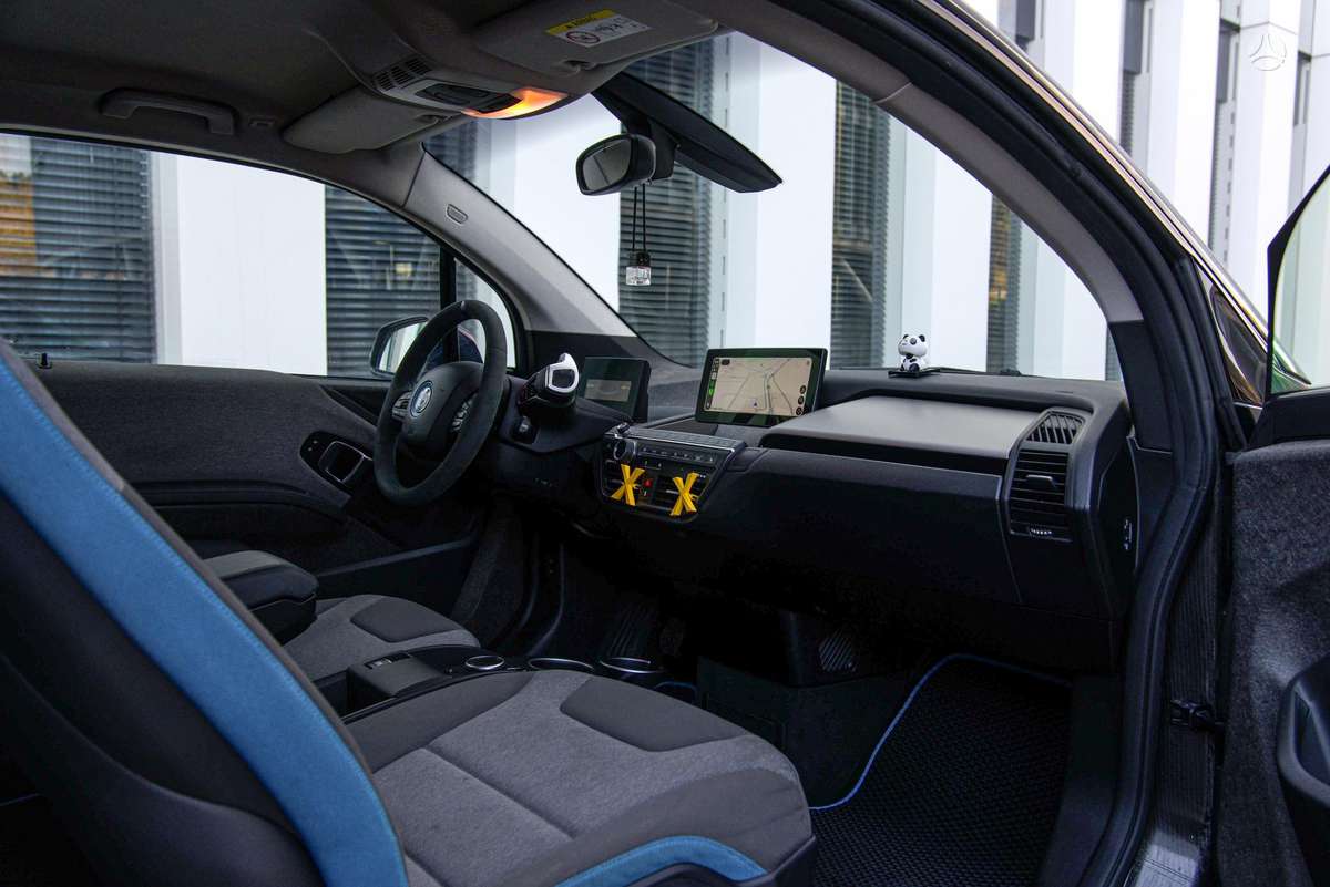 BMW i3s, 42 kWh, hatchback