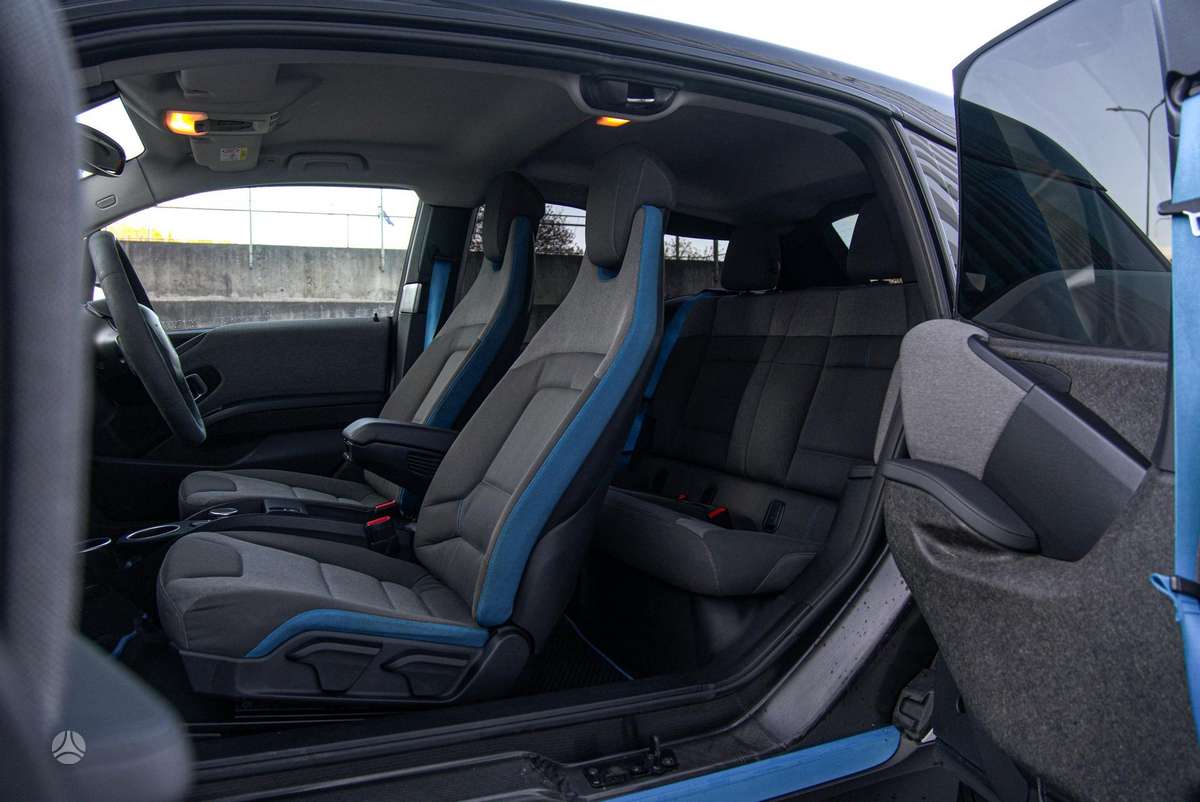 BMW i3s, 42 kWh, hatchback
