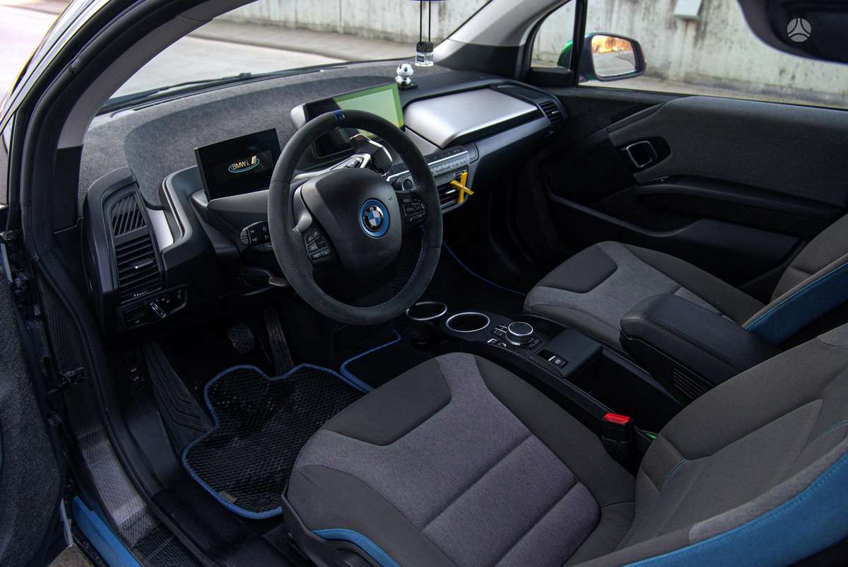 BMW i3s, 42 kWh, hatchback